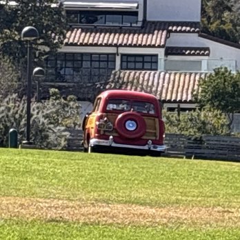 Bob Holzer Towing - Santa Barbara Woodie Club show at City College - Towing Near Me - Santa Barbara, California Bob Holzer Towing - Santa Barbara Woodie Club show at City College - Towing Near Me - Santa Barbara, California