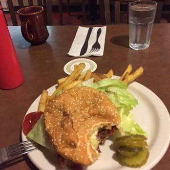 Jasper's Restaurant - Hickory burger eat while hot crispy and crunchy - American Near Me - Saint Regis, Montana Jasper's Restaurant - Hickory burger eat while hot crispy and crunchy - American Near Me - Saint Regis, Montana
