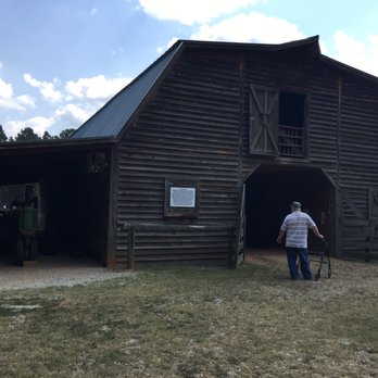 Dauset Trails Nature Center - Barn - Hiking Near Me - Jackson, Georgia