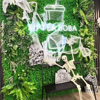 Sip Tea Boba - Seasonal decoration - Bubble Tea Near Me - Pinellas Park, Florida