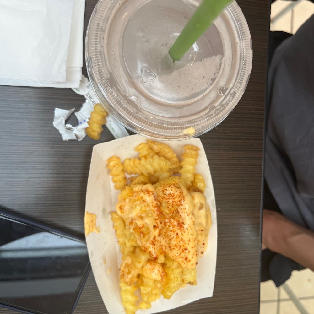 Cookies and Cream Shake Cheese Fries