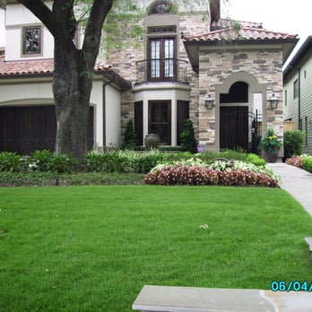 Atlantis Homes - Tuscan style home inside the Loop - General Contractors Near Me