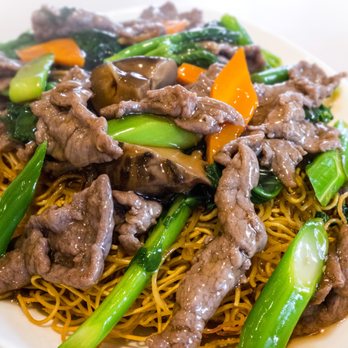 Congee Queen - Beef and vegetable chow mein - Chinese Near Me - Thornhill, Ontario Congee Queen - Beef and vegetable chow mein - Chinese Near Me - Thornhill, Ontario