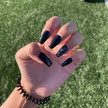 Lush Nail Studio - Waxing Near Me - Tustin, California