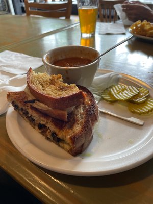 Bare Bones Cafe & Bar by null