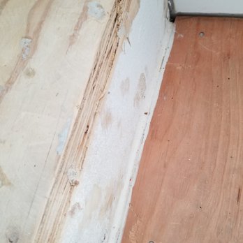 Best Flooring SCV - They cut corners, and didn't even smooth out the raw edges. - Flooring Near Me - Santa Clarita, California