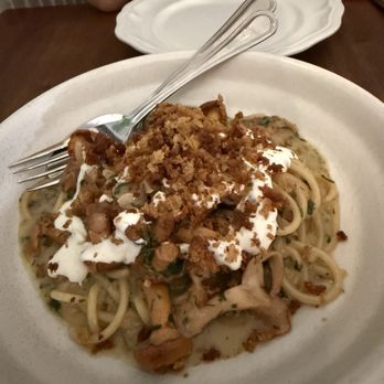 Pizzaiolo - Chanterelle Spaghetti - Italian Near Me - Oakland, California