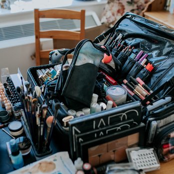 Bridal Beauty By Michelle - Michelle's very organized kit! - Makeup Artists Near Me - Brooklyn, New York Bridal Beauty By Michelle - Michelle's very organized kit! - Makeup Artists Near Me - Brooklyn, New York