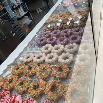 Devil & Angel Desserts - Ice Cream & Frozen Yogurt Near Me - Milpitas, California