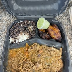 Tasty Nook Cafe - Ropa Vieja Plate