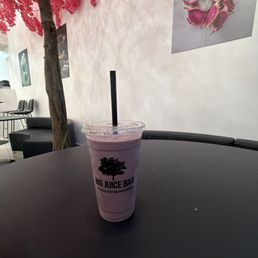 Peanut butter Açaí shake. Very tasty. Peanut butter Açaí shake. Very tasty.