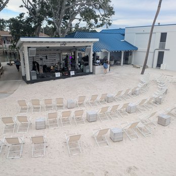 SkyBeach Resort - Hotels Near Me - St. Petersburg, Florida