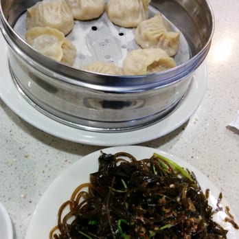 Luscious Dumplings - Seaweed salad and soup dumplings - Noodles Near Me - Monrovia, California Luscious Dumplings - Seaweed salad and soup dumplings - Noodles Near Me - Monrovia, California