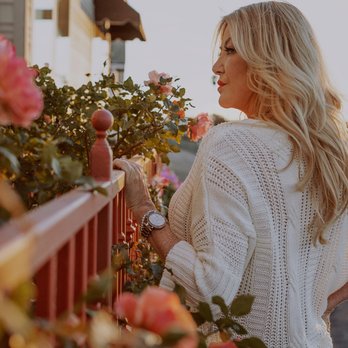 Lorri Walker Psychic, Medium, Healer - Lorri Walker Newport Beach, CA Healer - Psychic Mediums Near Me Lorri Walker Psychic, Medium, Healer - Lorri Walker Newport Beach, CA Healer - Psychic Mediums Near Me