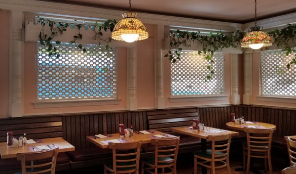 Table Talk Restaurant by null