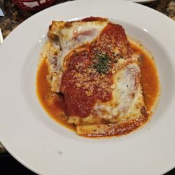 La Bella Pizza - Homemade lasagna