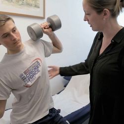 Octopus Clinic - Using weights is essential to get people back to pain free day to day activities like lifting and carrying as well as sports.