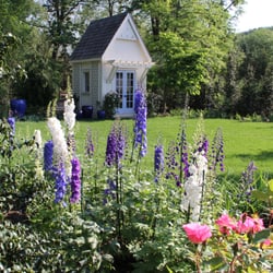 Walter's Nursery Inc - The show garden at Walter's Nursery in Point Pleasant, PA