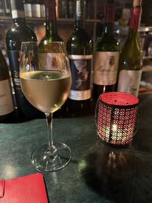 107 Fourth Avenue Wine Bar & Café by null