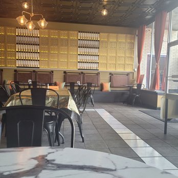 Smith’s Soulfood Bistro - A glimpse of the inside. - Soul Food Near Me - Gastonia, North Carolina