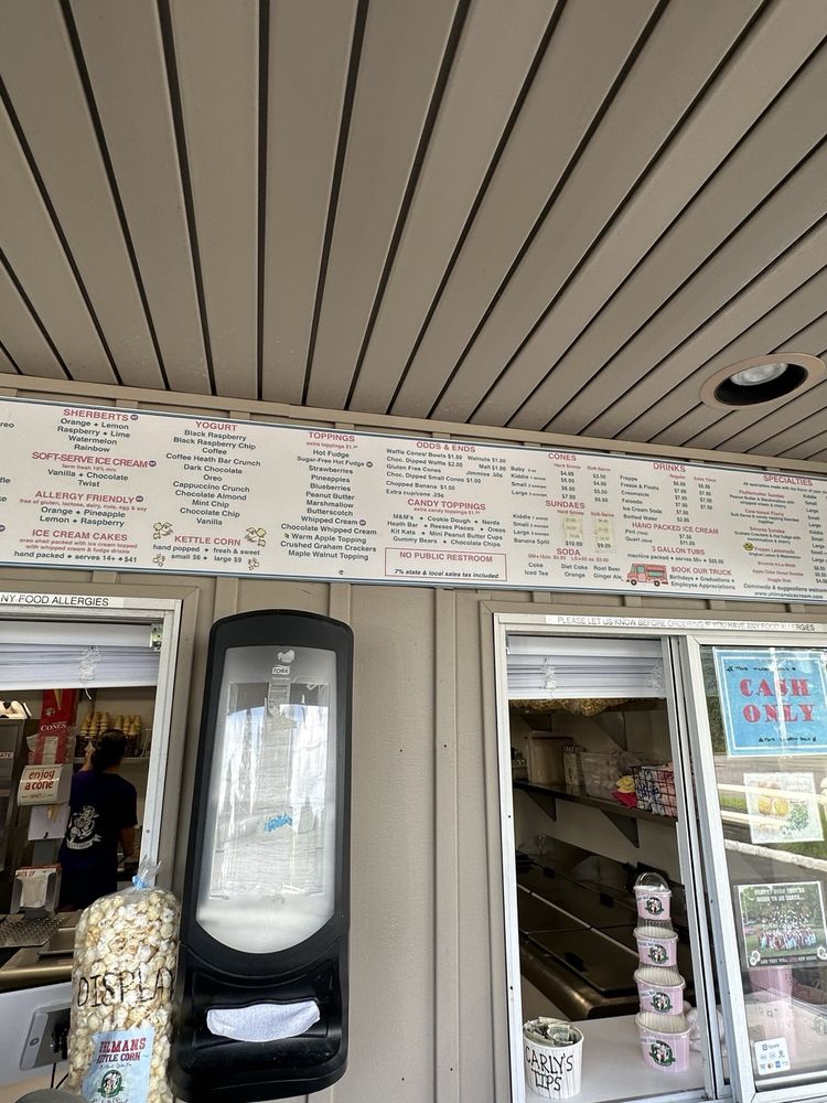 Uhlman's 70 different flavors of ice cream, Soft serve, ice cream sodas