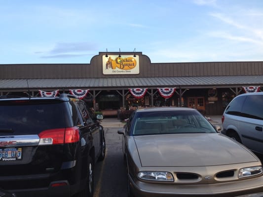 Cracker Barrel Old Country Store by null