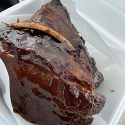 Woody's Family Restaurant - Full rack of bbq ribs