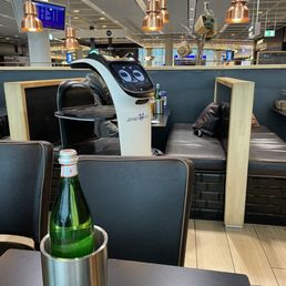 Robot delivering food Robot delivering food