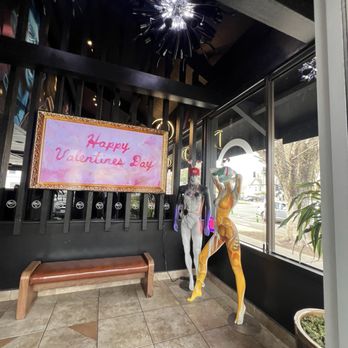 Roc & Sol Diner - Reception area - Diners Near Me - Sacramento, California Roc & Sol Diner - Reception area - Diners Near Me - Sacramento, California