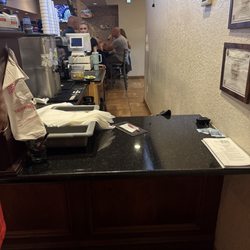 Bistro 424