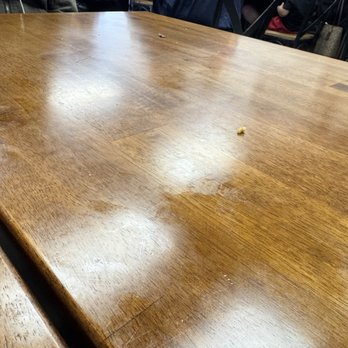Don Chon Menudo - Unclean table to be seated at - Mexican Near Me - Pacoima, California Don Chon Menudo - Unclean table to be seated at - Mexican Near Me - Pacoima, California