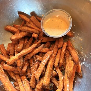 Hopdoddy Burger Bar - Burgers Near Me - El Segundo, California