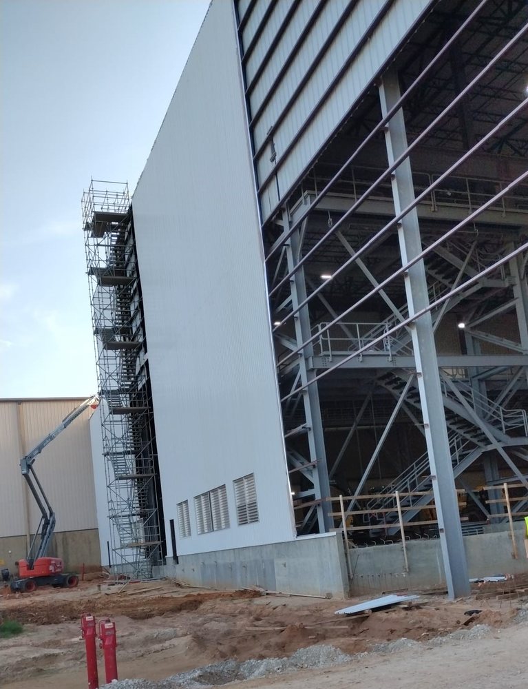 Slide of AM Steel Construction