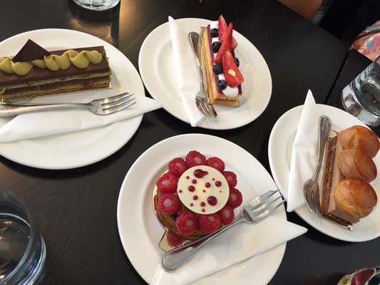 VANIYÉ Patisserie - Parnell by null