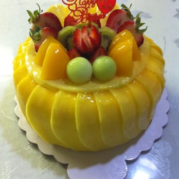 Fancy Wheat Field Bakery - Fresh Mango Cake - Desserts Near Me - San Francisco, California Fancy Wheat Field Bakery - Fresh Mango Cake - Desserts Near Me - San Francisco, California