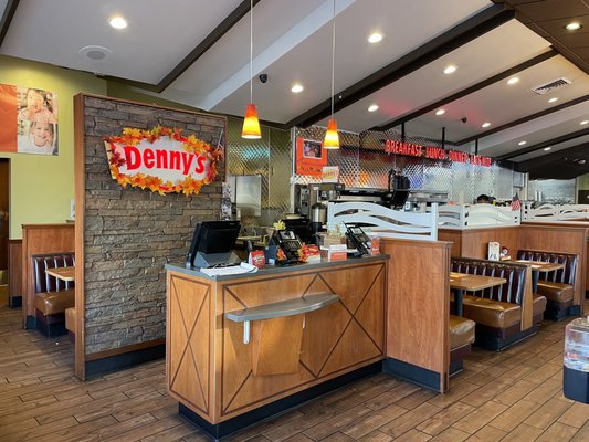 Denny's Restaurant by null