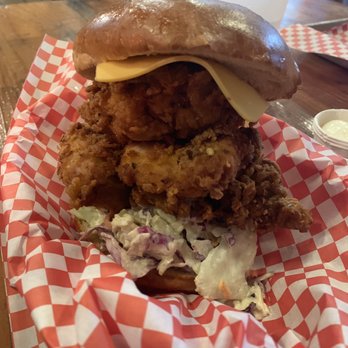 Lucy's - Spicy Fried Chicken - American Near Me - Chicago, Illinois Lucy's - Spicy Fried Chicken - American Near Me - Chicago, Illinois