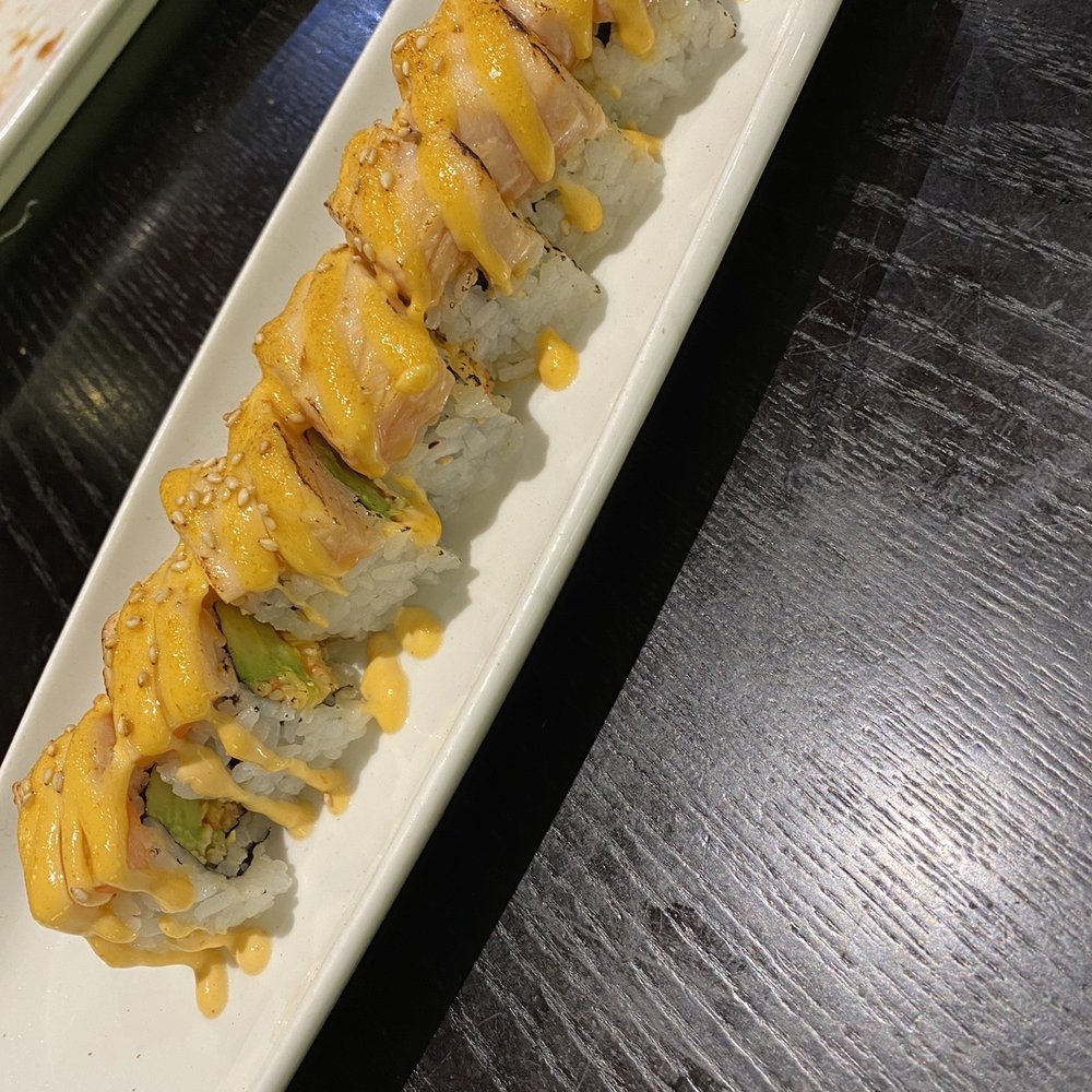 Sushi Naper - Spicy Girl Maki - Sushi Bars Near Me - Naperville, Illinois Sushi Naper - Spicy Girl Maki - Sushi Bars Near Me - Naperville, Illinois