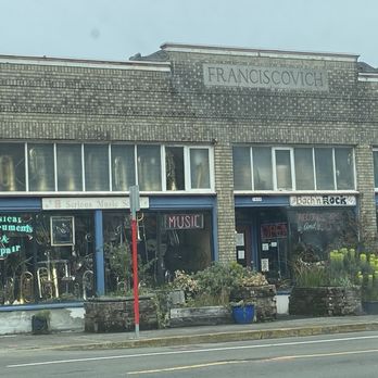 Bach & Rock - Bach to Rock record store and the most extraordinary dust collection on the North Coast - Music & DVDs Near Me - Astoria, Oregon