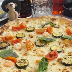 Der Traubenwirt - Pizza mit Zucchini und Flusskrebsen