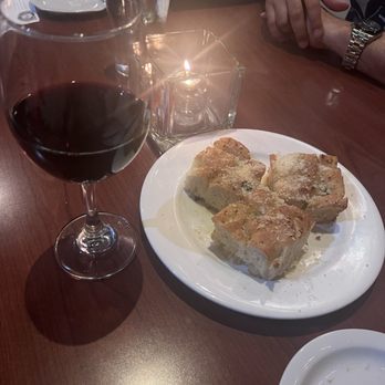 Francesca's Italian Kitchen - This bread on the house is a home run - Italian Near Me - Temecula, California Francesca's Italian Kitchen - This bread on the house is a home run - Italian Near Me - Temecula, California