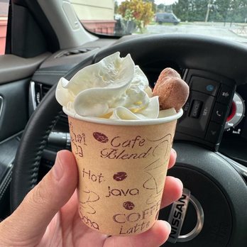 Latte Luv - a hand holding a cup of ice cream - Coffee & Tea Near Me - Paradise, Pennsylvania