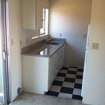 Wavecrest Lanai Apartments - Kitchen - Apartments Near Me - Alameda, California