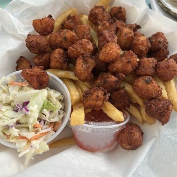 Moss Landing Cafe - Scallops and Chips - American Near Me - Moss Landing, California