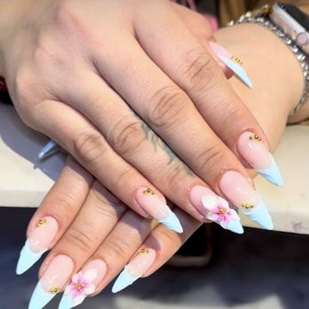Create Beauty Nail - Nail Salons Near Me - Brooklyn, New York