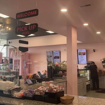 Baguette & Phorria - Pick up area - Coffee & Tea Near Me - Philadelphia, Pennsylvania