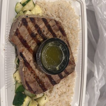 California Fish Grill - Grilled plate ahi tuna - Seafood Near Me - Alexandria, Virginia California Fish Grill - Grilled plate ahi tuna - Seafood Near Me - Alexandria, Virginia