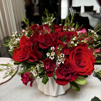 Luxury Floral - Florists Near Me - Covington, Washington