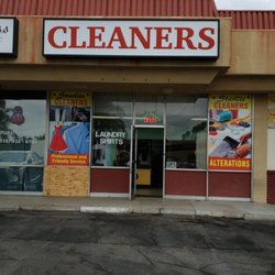 R & R cleaners & Tailoring center - De la fachada de la tienda