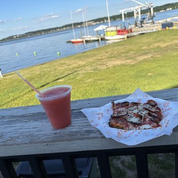 Catboat Pizza Bar - Pepperoni Pizza - Bars Near Me - Alexandria, Virginia Catboat Pizza Bar - Pepperoni Pizza - Bars Near Me - Alexandria, Virginia